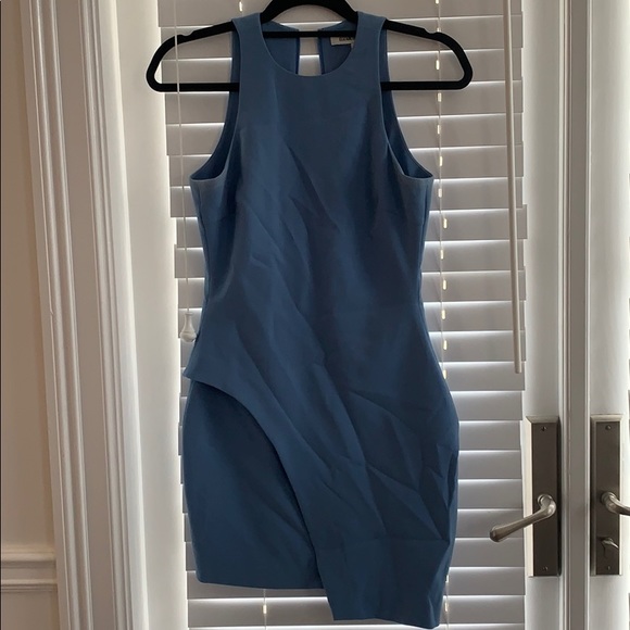 Dress - Picture 2 of 4